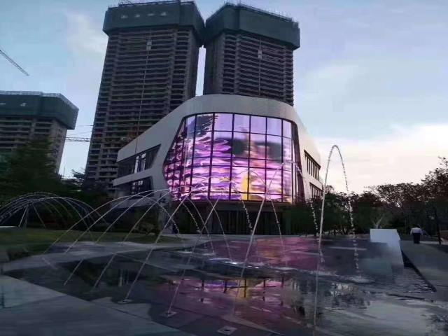 led格栅屏一般能使用多少年？如何有效維護？